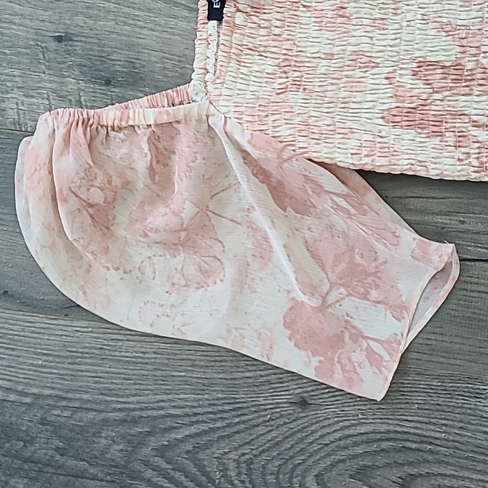Pink Ribbed Blouse - Picture 2 of 9